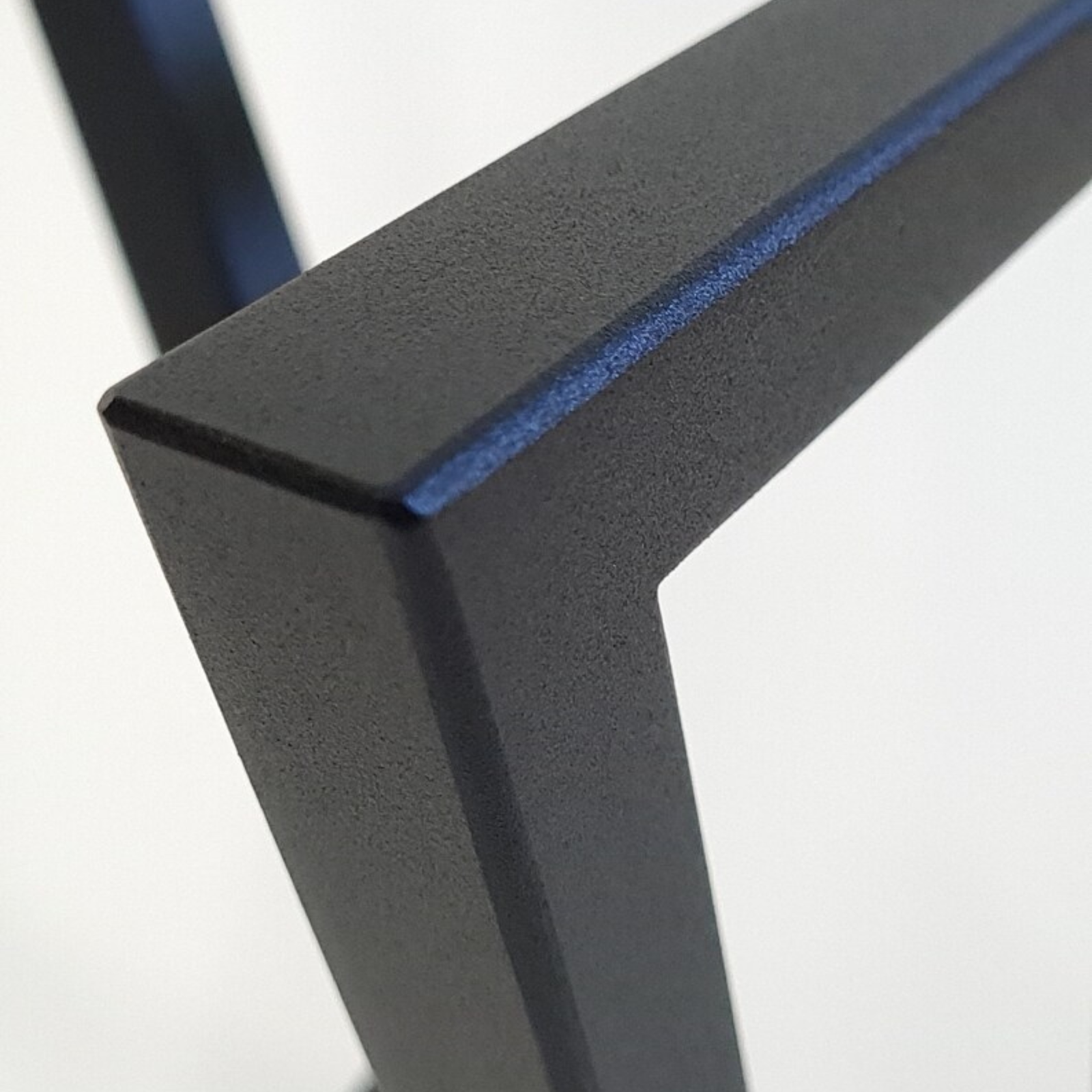 Star S coffee table base, view 4