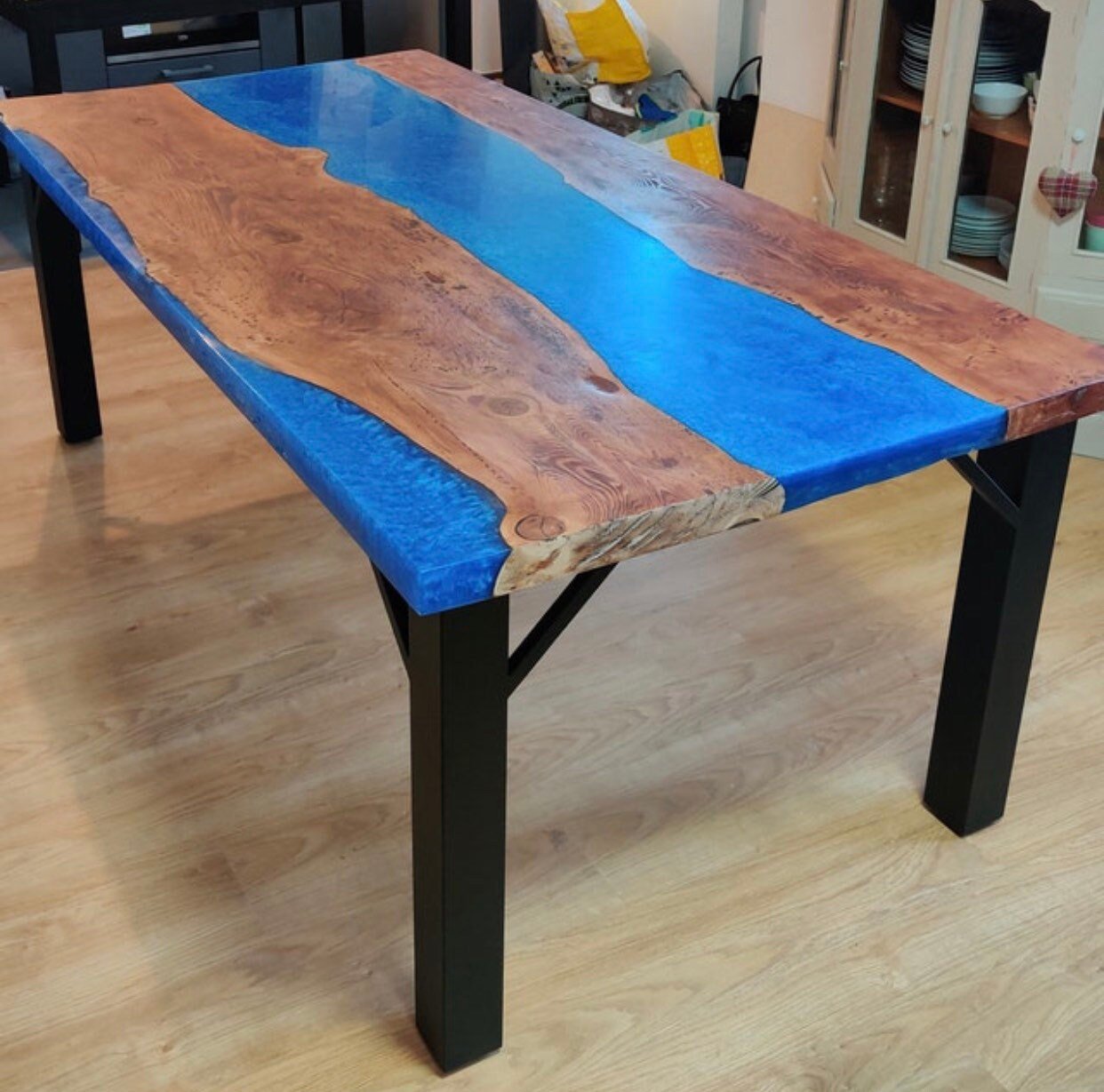 Foury desk table legs, view 6