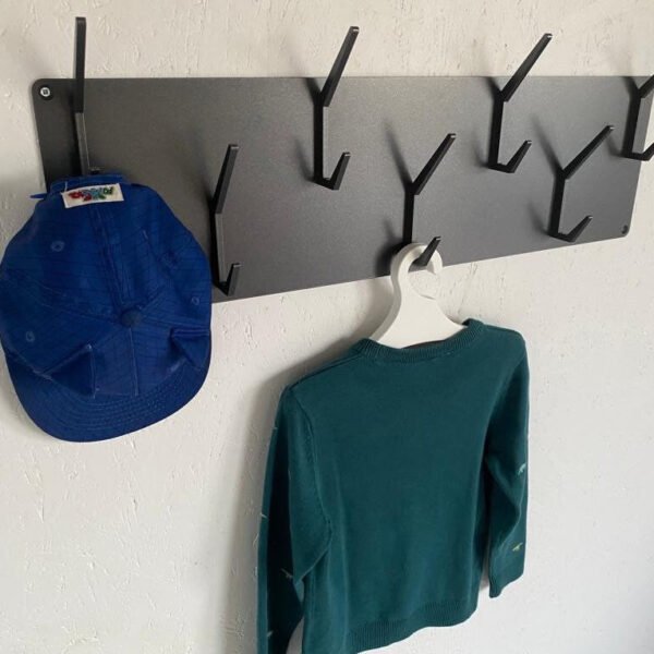 Steel coat & hat rack covered with powder coating 