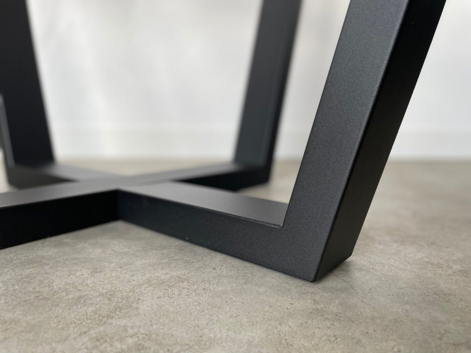 Velmet dining table base, view 4