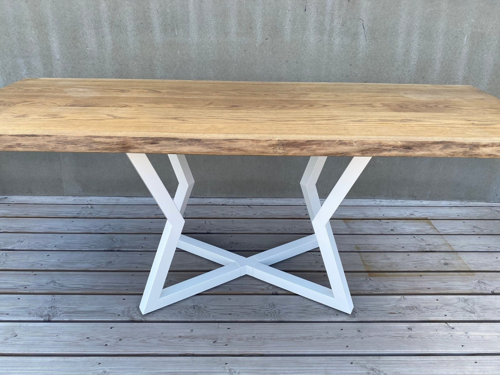 Big Star dining table base, view 4