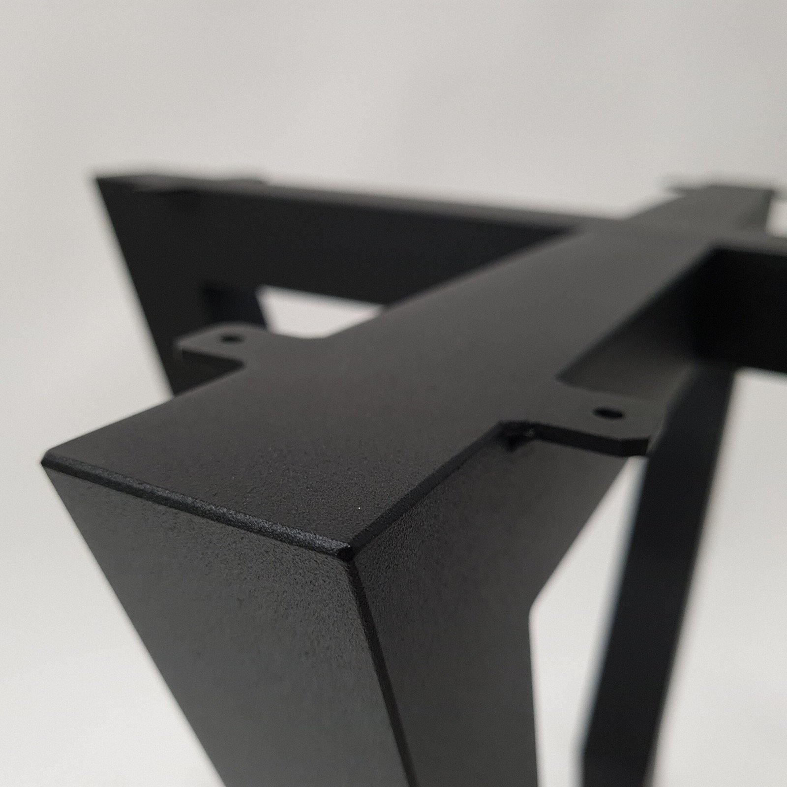 Star Xz dining table base, view 3