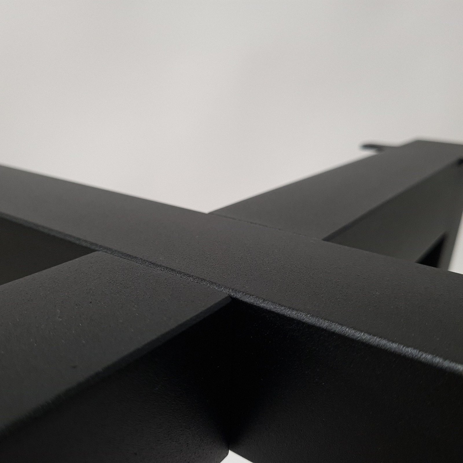 Star Xz dining table base, view 4