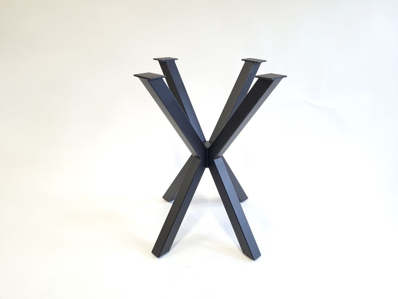 Spider 4 dining table base, view 3