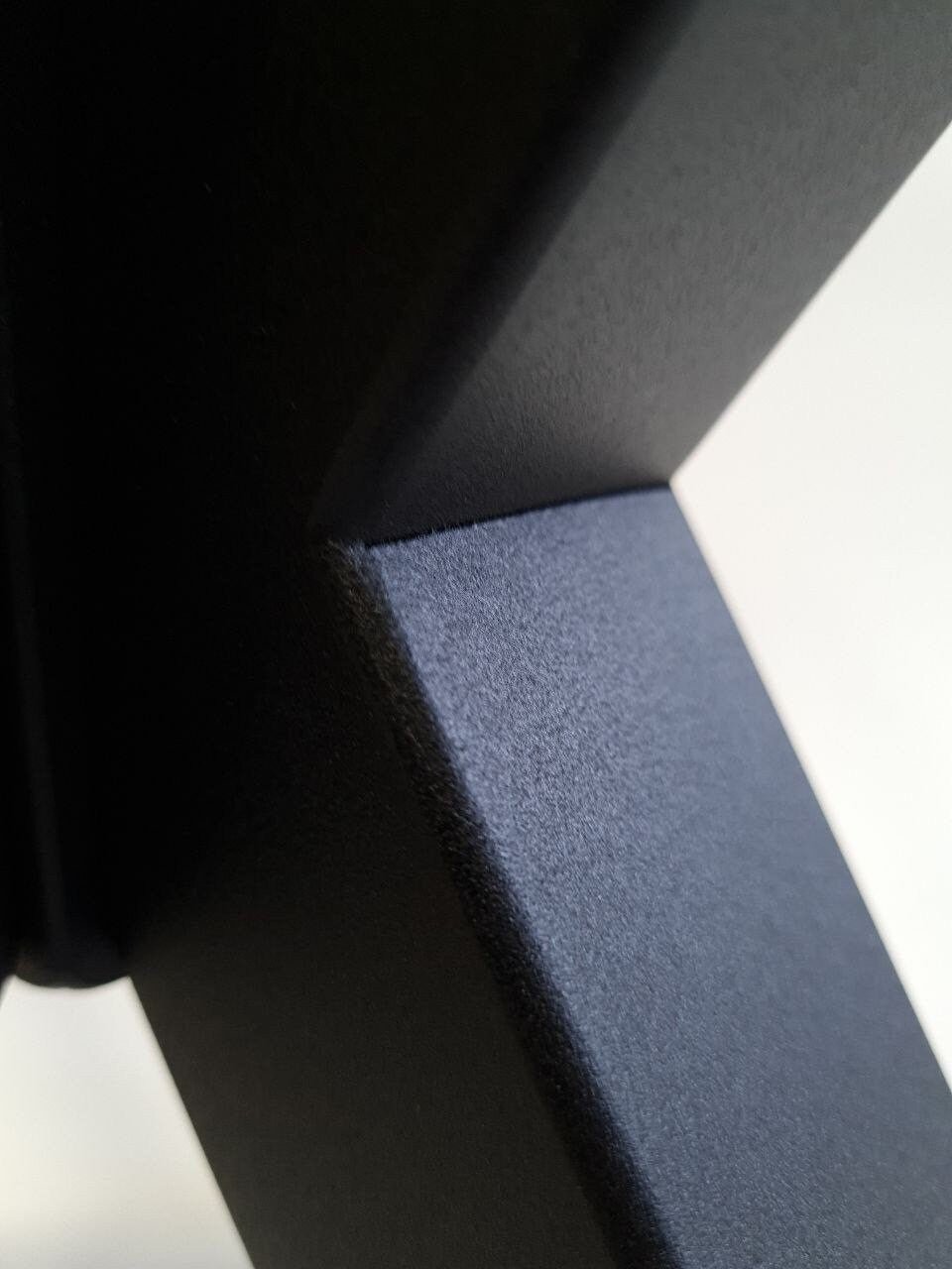 Spider 4 dining table base, view 5